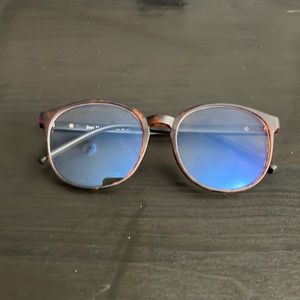LifeArt BlueLight glasses.